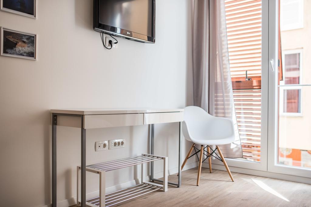 Bell Apartment Zadar Exteriör bild